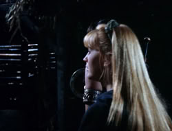 extant_XenaWarriorPrincess_4x03_AFamilyAffair_01028