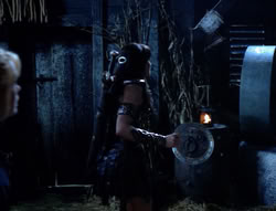 extant_XenaWarriorPrincess_4x03_AFamilyAffair_01072