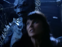 extant_XenaWarriorPrincess_4x03_AFamilyAffair_01095