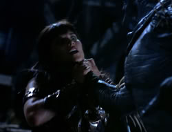 extant_XenaWarriorPrincess_4x03_AFamilyAffair_01143