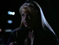 extant_XenaWarriorPrincess_4x03_AFamilyAffair_01151