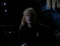 extant_XenaWarriorPrincess_4x03_AFamilyAffair_01196