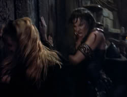 extant_XenaWarriorPrincess_4x03_AFamilyAffair_01217