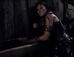 extant_XenaWarriorPrincess_4x03_AFamilyAffair_01242