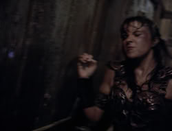 extant_XenaWarriorPrincess_4x03_AFamilyAffair_01255