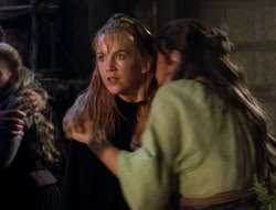 extant_XenaWarriorPrincess_4x03_AFamilyAffair_01260