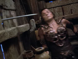 extant_XenaWarriorPrincess_4x03_AFamilyAffair_01262