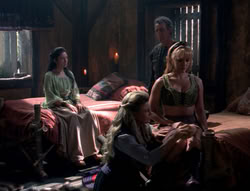 extant_XenaWarriorPrincess_4x03_AFamilyAffair_01473