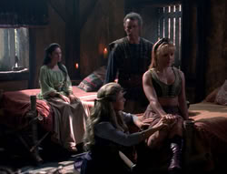 extant_XenaWarriorPrincess_4x03_AFamilyAffair_01475
