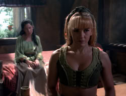 extant_XenaWarriorPrincess_4x03_AFamilyAffair_01491