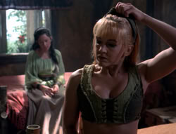 extant_XenaWarriorPrincess_4x03_AFamilyAffair_01492
