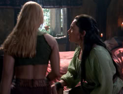 extant_XenaWarriorPrincess_4x03_AFamilyAffair_01505