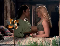 extant_XenaWarriorPrincess_4x03_AFamilyAffair_01521