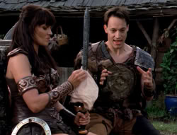 extant_XenaWarriorPrincess_4x03_AFamilyAffair_01556