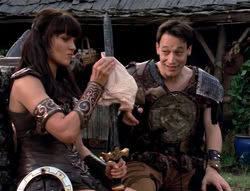 extant_XenaWarriorPrincess_4x03_AFamilyAffair_01562