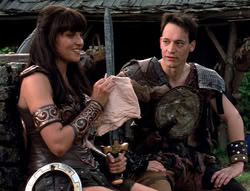extant_XenaWarriorPrincess_4x03_AFamilyAffair_01620