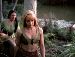 extant_XenaWarriorPrincess_4x03_AFamilyAffair_01722
