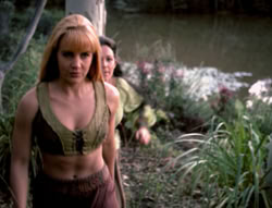 extant_XenaWarriorPrincess_4x03_AFamilyAffair_01723