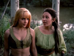 extant_XenaWarriorPrincess_4x03_AFamilyAffair_01726