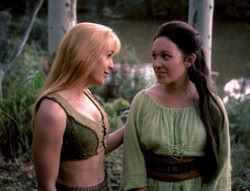 extant_XenaWarriorPrincess_4x03_AFamilyAffair_01732