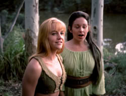 extant_XenaWarriorPrincess_4x03_AFamilyAffair_01736