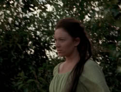 extant_XenaWarriorPrincess_4x03_AFamilyAffair_01797