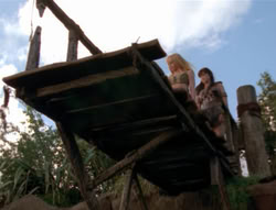 extant_XenaWarriorPrincess_4x03_AFamilyAffair_01809