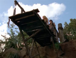 extant_XenaWarriorPrincess_4x03_AFamilyAffair_01810