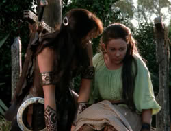 extant_XenaWarriorPrincess_4x03_AFamilyAffair_01923