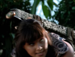 extant_XenaWarriorPrincess_4x03_AFamilyAffair_01938