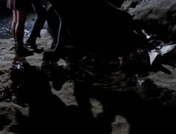 extant_XenaWarriorPrincess_4x03_AFamilyAffair_01960