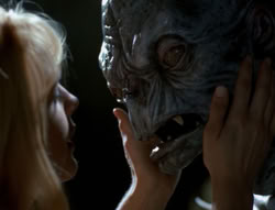 extant_XenaWarriorPrincess_4x03_AFamilyAffair_02026