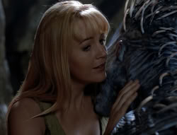 extant_XenaWarriorPrincess_4x03_AFamilyAffair_02032
