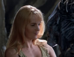 extant_XenaWarriorPrincess_4x03_AFamilyAffair_02057