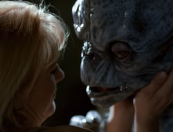 extant_XenaWarriorPrincess_4x03_AFamilyAffair_02062