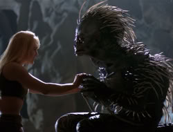 extant_XenaWarriorPrincess_4x03_AFamilyAffair_02089