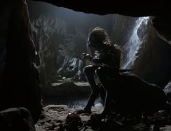 extant_XenaWarriorPrincess_4x03_AFamilyAffair_02095