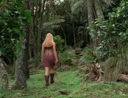 extant_XenaWarriorPrincess_4x03_AFamilyAffair_02137