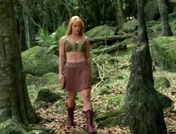 extant_XenaWarriorPrincess_4x03_AFamilyAffair_02145