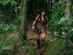 extant_XenaWarriorPrincess_4x03_AFamilyAffair_02156
