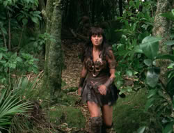 extant_XenaWarriorPrincess_4x03_AFamilyAffair_02157