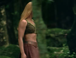 extant_XenaWarriorPrincess_4x03_AFamilyAffair_02205