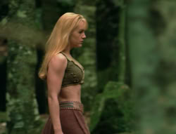 extant_XenaWarriorPrincess_4x03_AFamilyAffair_02211