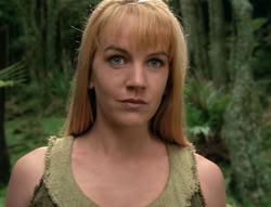 extant_XenaWarriorPrincess_4x03_AFamilyAffair_02226