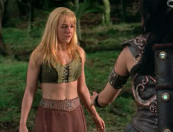 extant_XenaWarriorPrincess_4x03_AFamilyAffair_02274