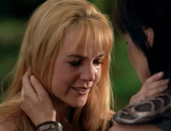 extant_XenaWarriorPrincess_4x03_AFamilyAffair_02328