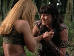 extant_XenaWarriorPrincess_4x03_AFamilyAffair_02380