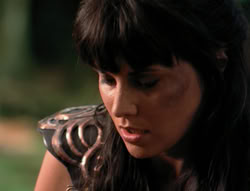 extant_XenaWarriorPrincess_4x03_AFamilyAffair_02409