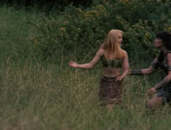 extant_XenaWarriorPrincess_4x03_AFamilyAffair_02518