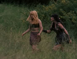 extant_XenaWarriorPrincess_4x03_AFamilyAffair_02519
